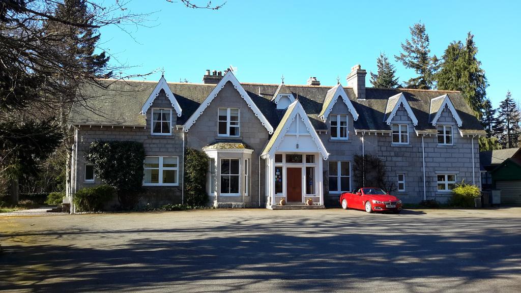 No 45, Ballater Hotel Exterior photo