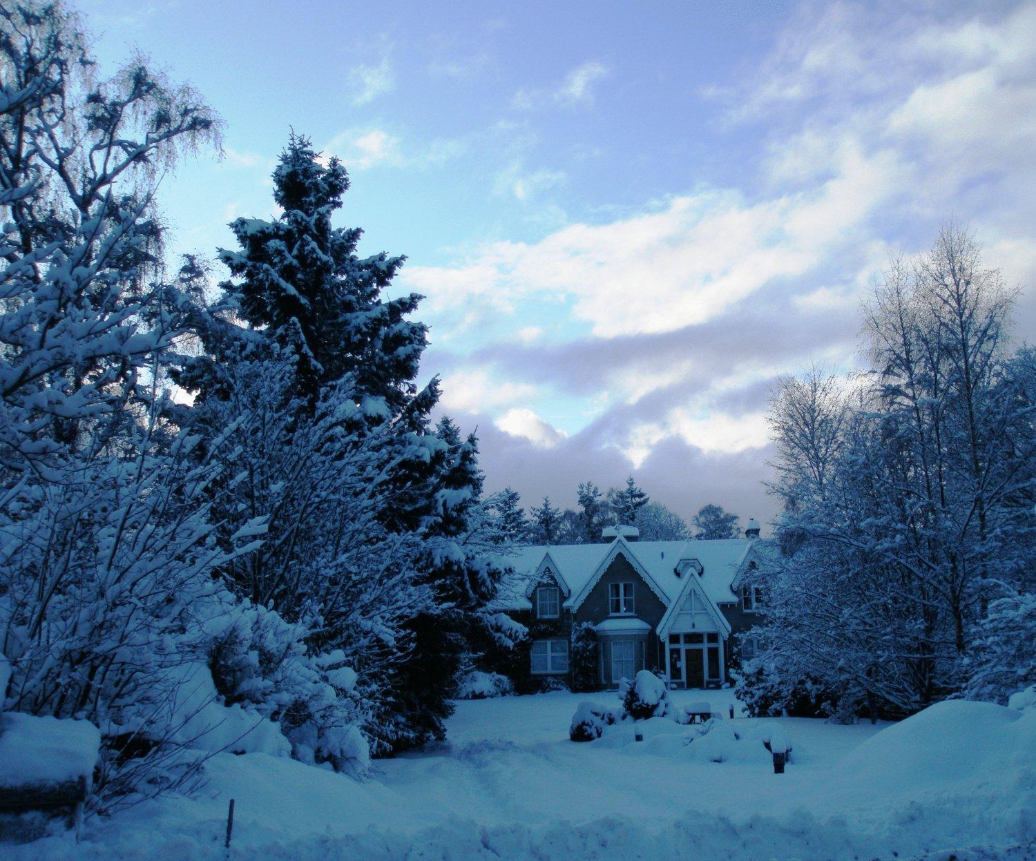 No 45, Ballater Hotel Exterior photo